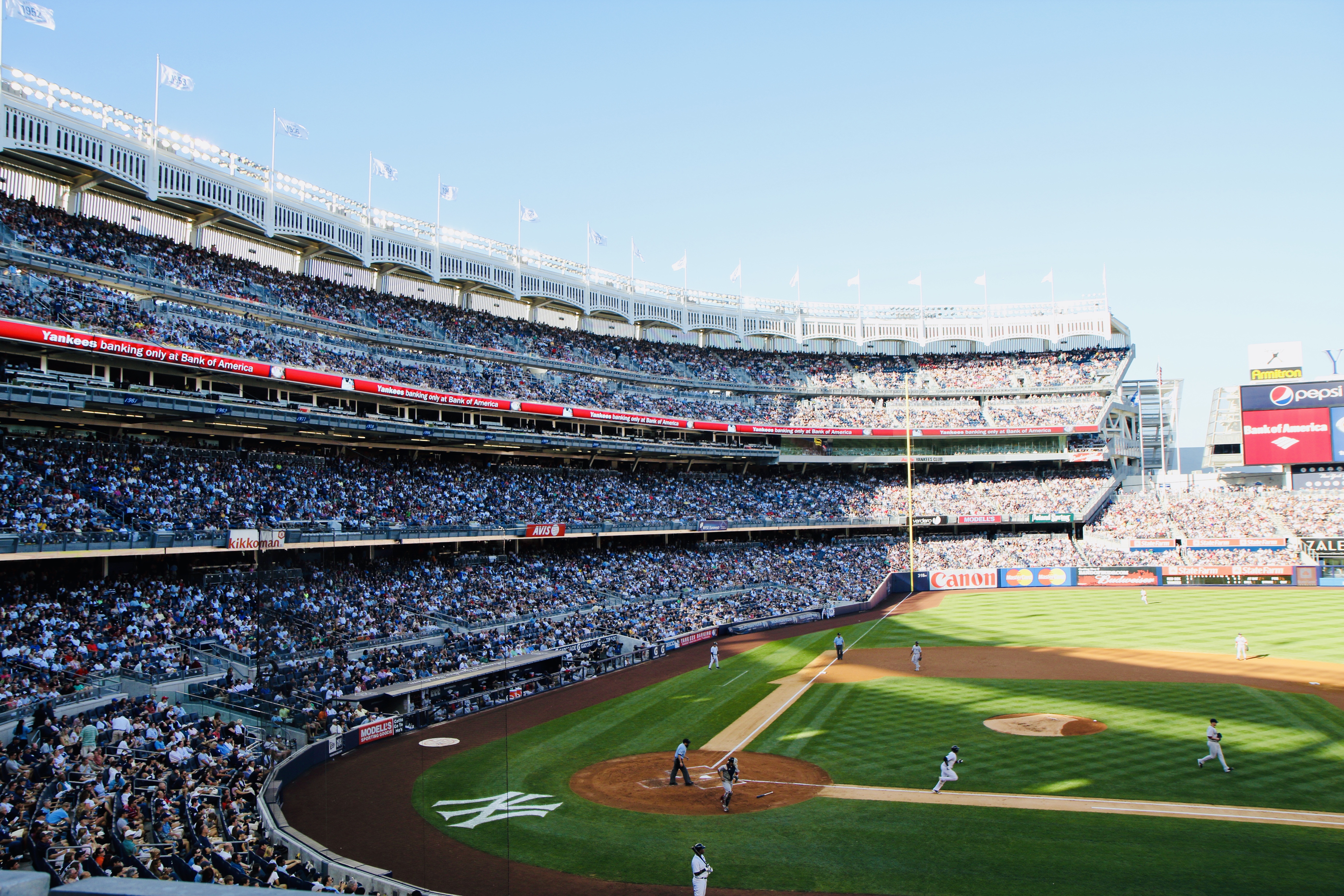 New York Yankees at Yankee Stadium - Giddy Guest